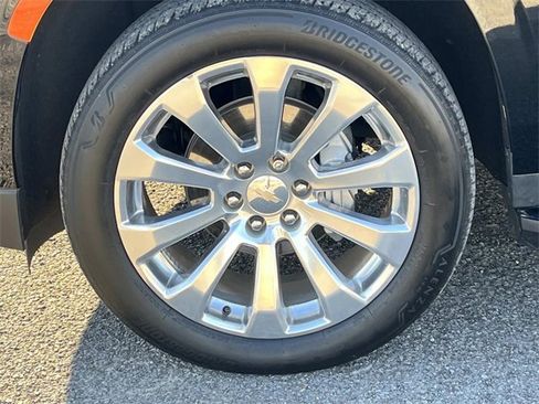 Used 2023 Chevrolet Tahoe Premier image 11