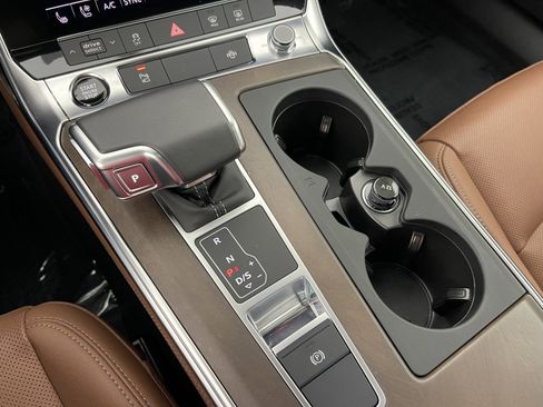 Certified 2025 Audi A6 Premium Plus image 32
