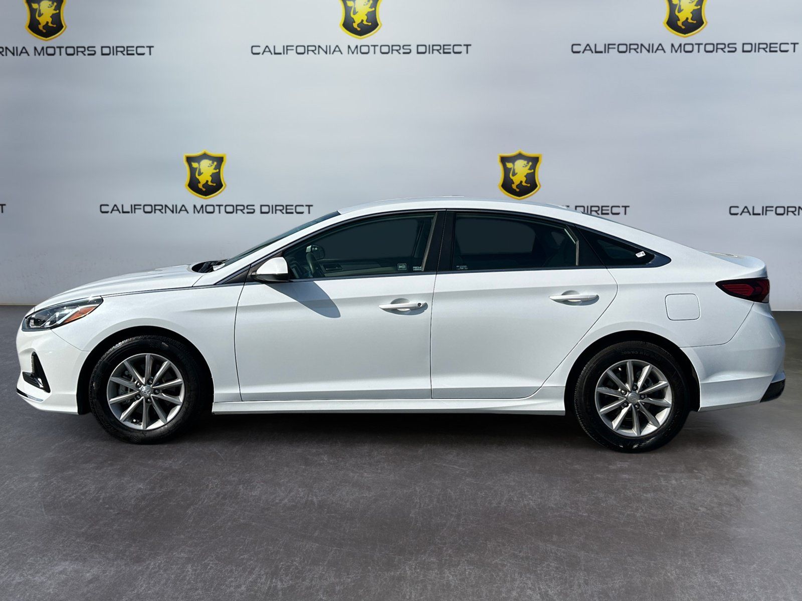 Used 2019 Hyundai Sonata SE FWD image 2