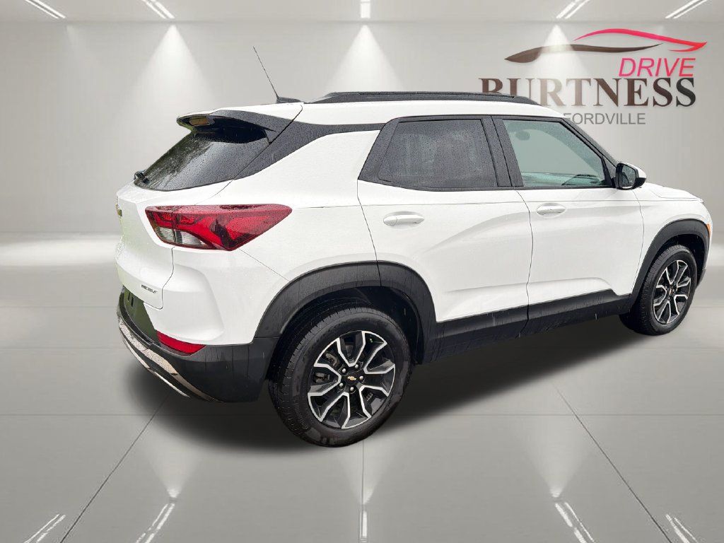 Certified 2023 Chevrolet TrailBlazer ACTIV FWD image 8