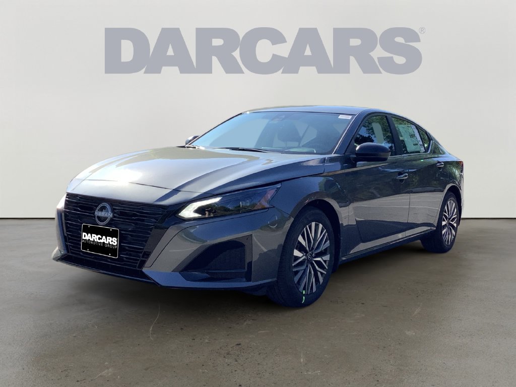 Used 2026 Nissan Altima 2.5 SV FWD image 3
