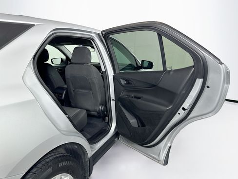 Used 2019 Chevrolet Equinox LT FWD image 29