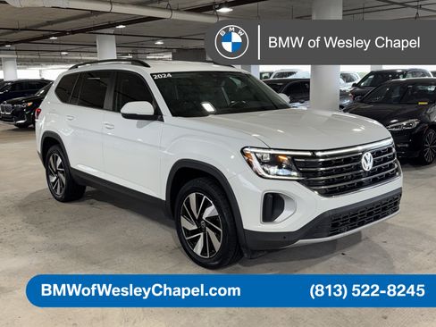 Used 2024 Volkswagen Atlas SE FWD image 1