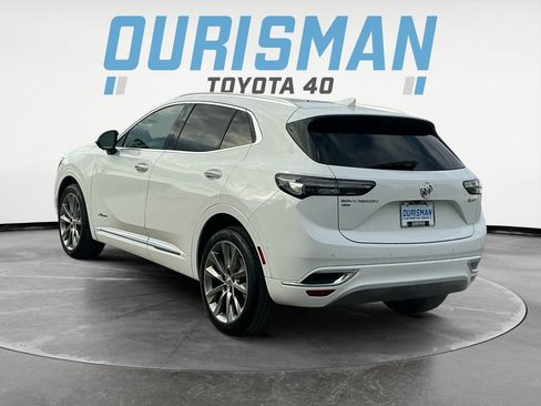 Used 2022 Buick Envision Avenir w/ Technology Package II image 4