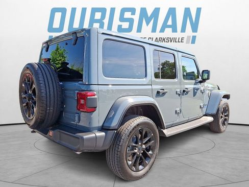 Certified 2025 Jeep Wrangler Unlimited Sahara AWD/4WD image 6