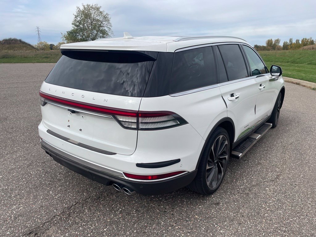 Used 2020 Lincoln Aviator Reserve w/ Equipment Group 202A AWD/4WD image 8
