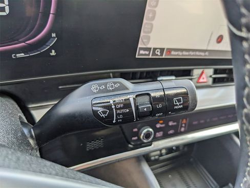 Certified 2023 Kia Sportage EX image 33