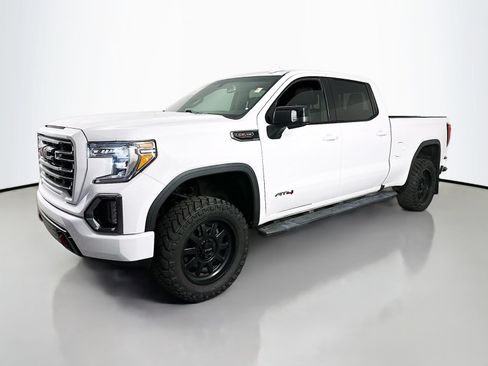 Used 2020 GMC Sierra 1500 AT4 w/ AT4 Preferred Package AWD/4WD image 4
