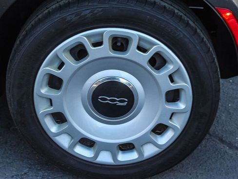 Used 2015 FIAT 500 Pop image 11