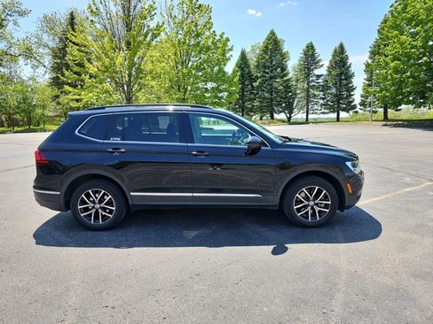 Used 2021 Volkswagen Tiguan SE AWD/4WD image 7