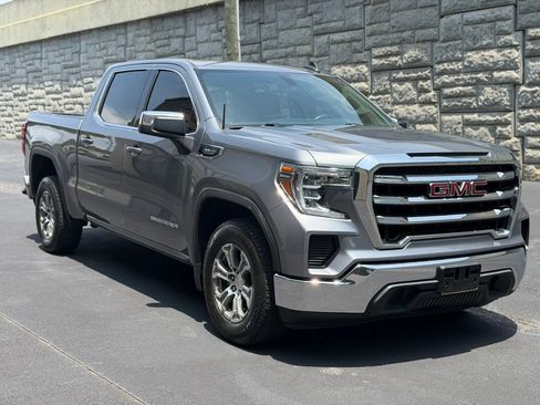Used 2020 GMC Sierra 1500 SLE w/ SLE Value Package RWD image 5