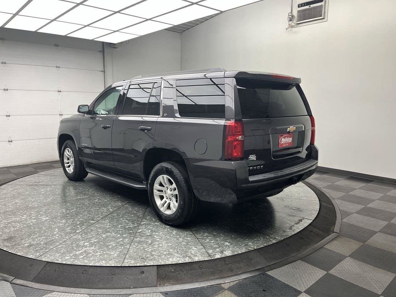 Used 2018 Chevrolet Tahoe LT AWD/4WD image 2