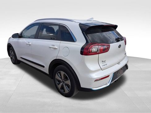 Used 2019 Kia Niro EX image 5