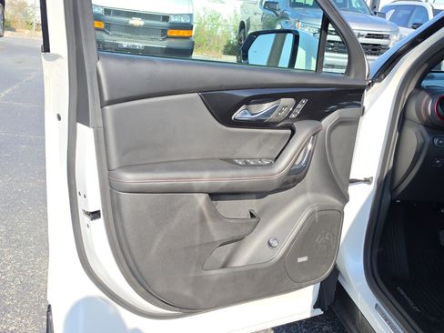 Used 2023 Chevrolet Blazer RS w/ Driver Confidence II Package FWD image 17