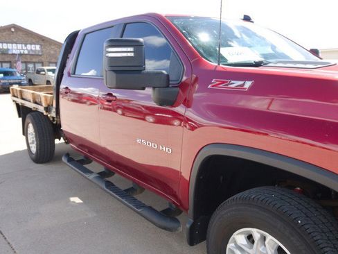 Used 2020 Chevrolet Silverado 2500 LT w/ All Star Edition AWD/4WD image 10