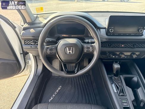 Used 2023 Honda Accord LX image 14