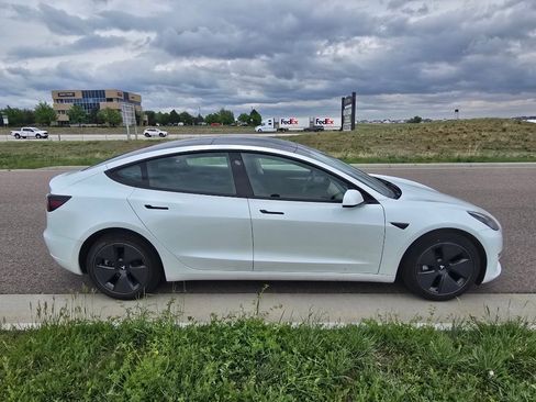 Used 2023 Tesla Model 3 Standard Range RWD image 6