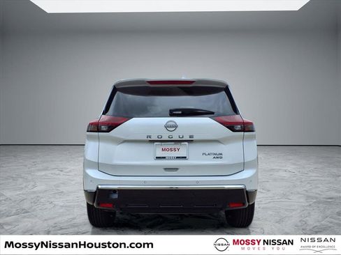 New 2026 Nissan Rogue Platinum image 6