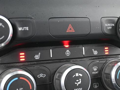 Used 2022 RAM 1500 Big Horn image 26