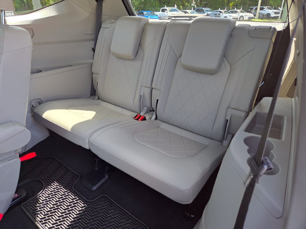 Used 2024 Volkswagen Atlas SEL Premium R-Line AWD/4WD image 22