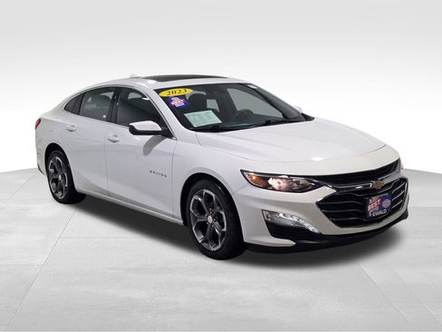 Used 2023 Chevrolet Malibu LT image 14