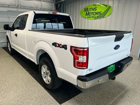 Used 2018 Ford F150 XLT image 4