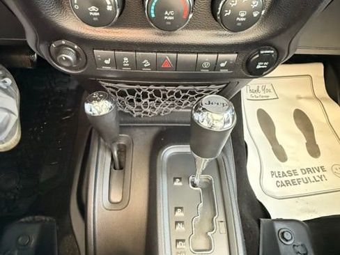 Used 2014 Jeep Wrangler Unlimited Sahara w/ Dual Top Group image 17