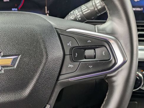 Used 2025 Chevrolet Trax LT w/ LT Convenience Package FWD image 21
