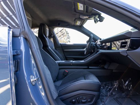 New 2025 Porsche Taycan Turbo GT image 59