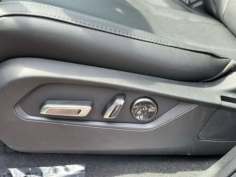 New 2026 Acura MDX SH-AWD image 10