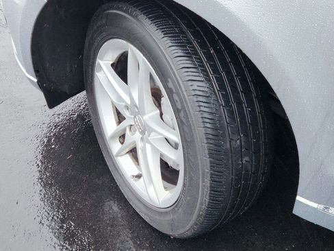 Used 2015 Audi Q5 2.0T Premium Plus w/ Technology Package image 21