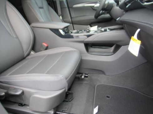 New 2026 Buick Envision Preferred image 9