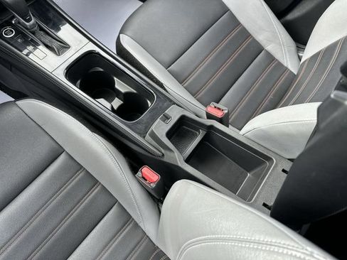 Used 2023 Nissan Kicks SR w/ SR Premium Package image 23