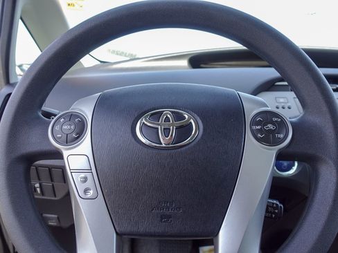 Used 2015 Toyota Prius Two FWD image 15