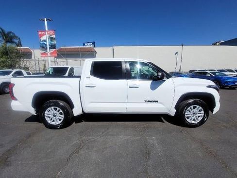 Used 2024 Toyota Tundra SR5 w/ SR5 Premium Package RWD image 9