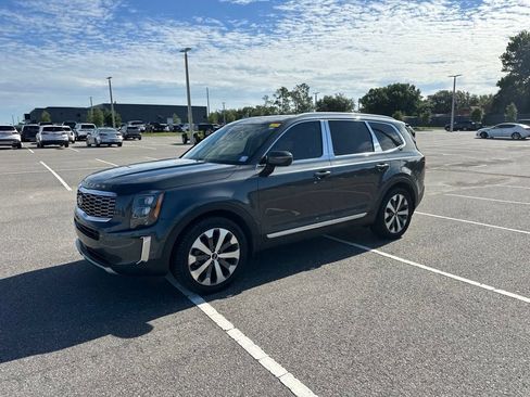 Used 2021 Kia Telluride EX w/ EX Premium Package FWD image 12