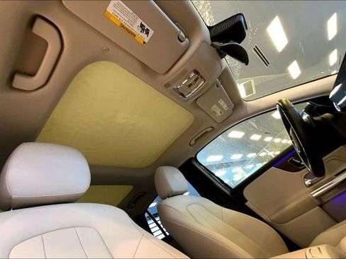 Used 2023 Mercedes-Benz GLA 250 4MATIC image 13