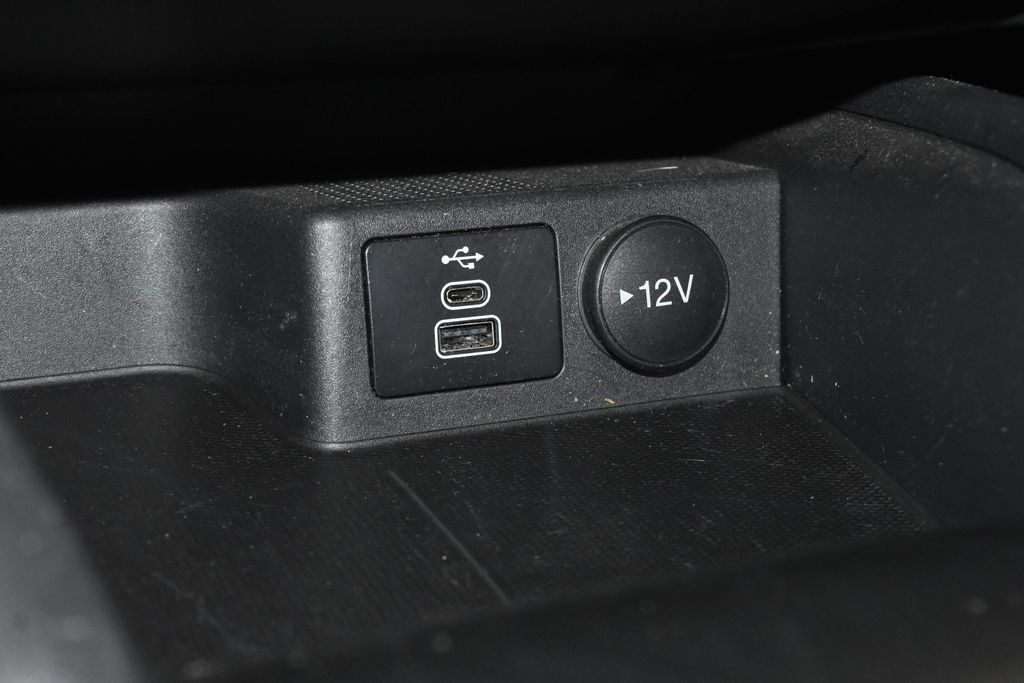 Used 2024 Ford Escape ST-Line w/ Tech Pack #1 FWD image 13