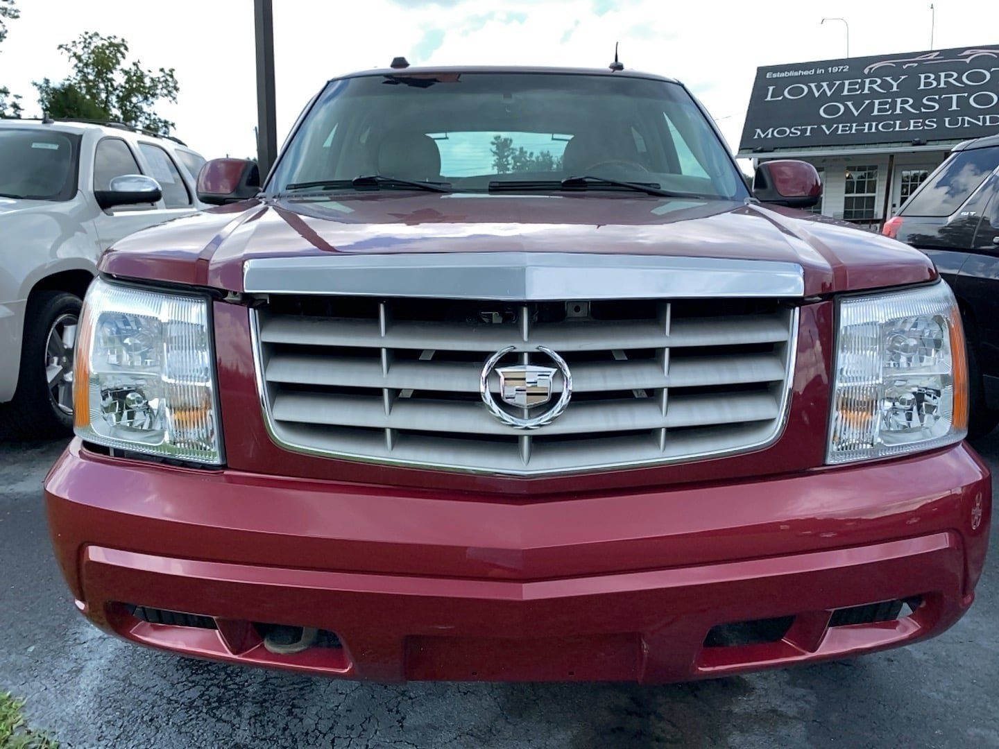 Used 2004 Cadillac Escalade EXT AWD/4WD image 2