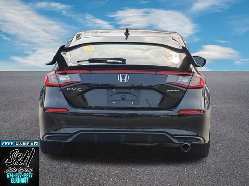 Used 2023 Honda Civic Sport image 16