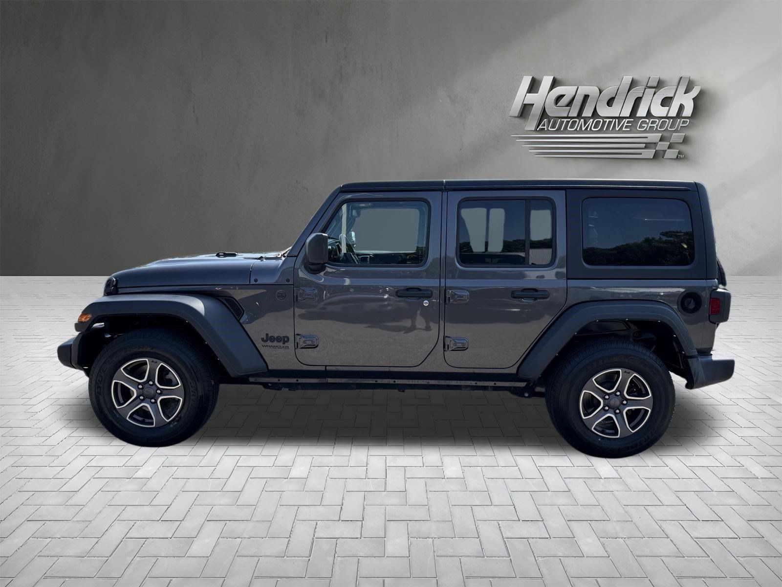 Used 2022 Jeep Wrangler Unlimited Sport AWD/4WD image 7