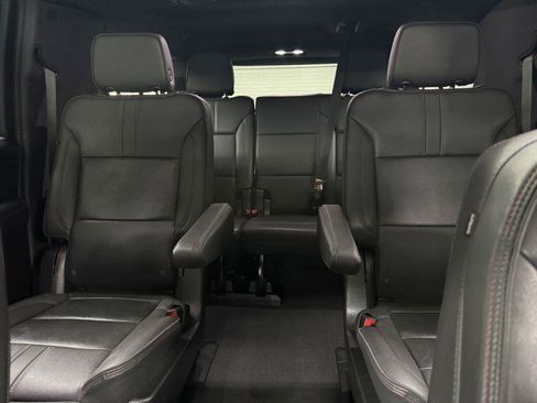Used 2023 Chevrolet Suburban RST w/ Luxury Package AWD/4WD image 16