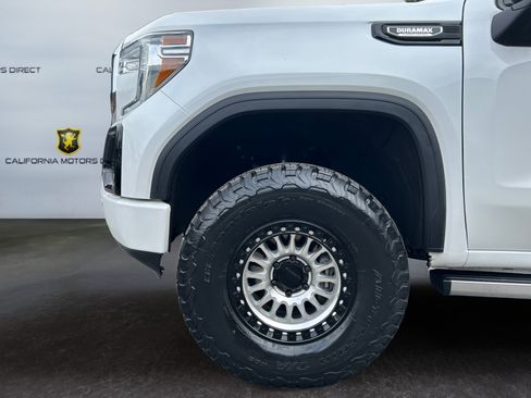 Used 2021 GMC Sierra 1500 Denali w/ Denali Ultimate Package AWD/4WD image 10