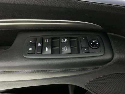 Used 2020 Dodge Durango AWD image 37