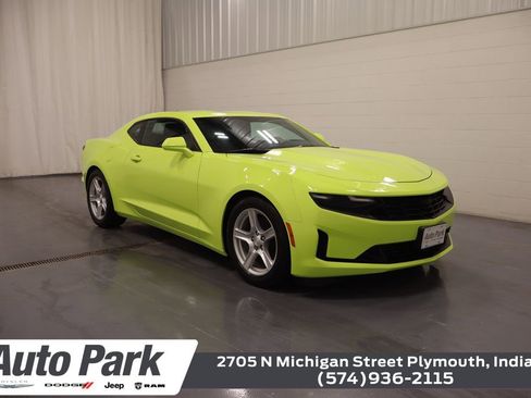 Used 2019 Chevrolet Camaro LT image 1