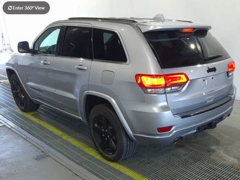 Used 2014 Jeep Grand Cherokee Altitude RWD image 3