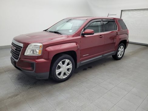 Used 2017 GMC Terrain SLE image 2