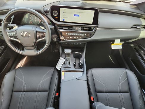 New 2025 Lexus ES 350 Ultra Luxury image 20