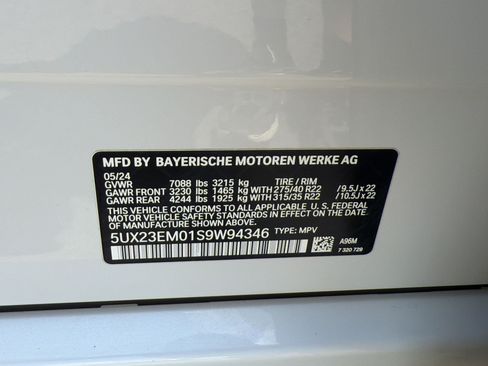 Used 2025 BMW X7 xDrive40i AWD/4WD image 24