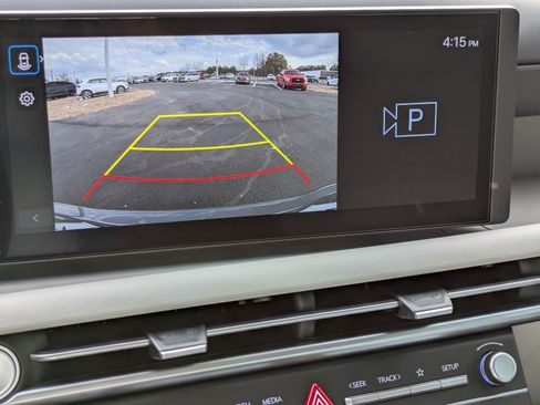 New 2026 Hyundai Tucson SE image 25